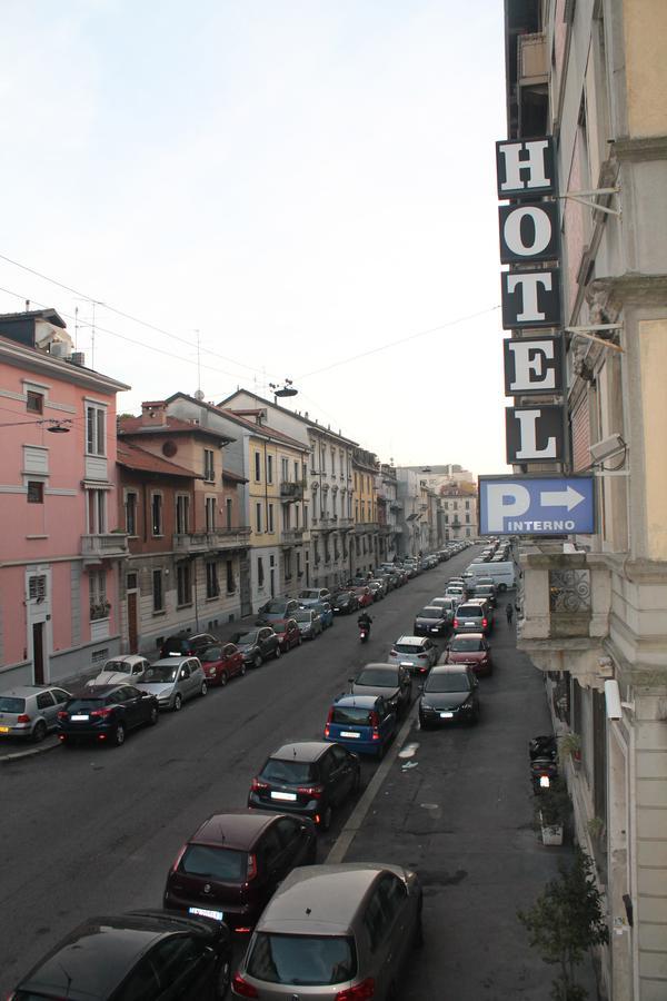 Hotel La Pace Milão Exterior foto